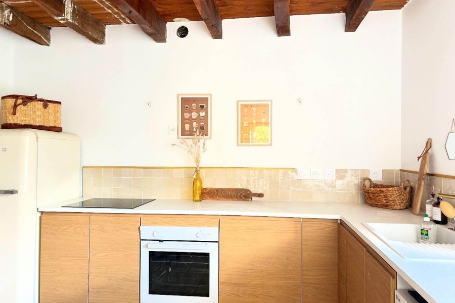 772DE617-1D54-4E7B-BB65-54F129F0ABCA 3